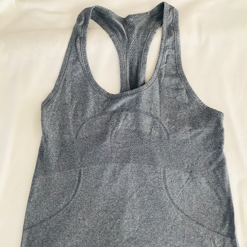 Women’s Lululemon Workout Tank Top